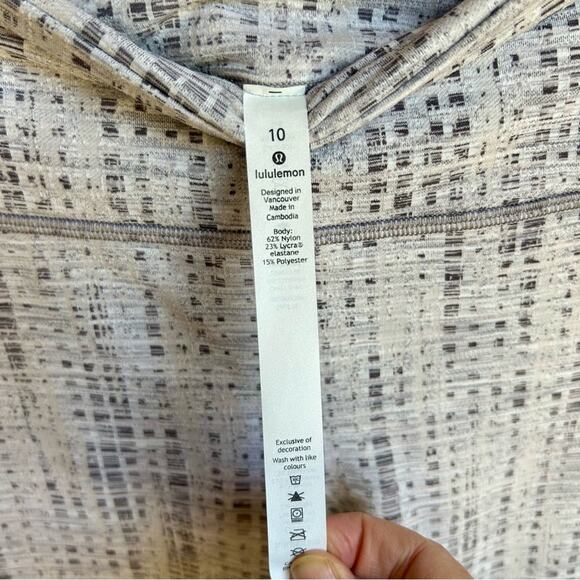 Lululemon Wunder Under High-Rise Tight 25" *Luxtreme sz 10 - Picture 11 of 11